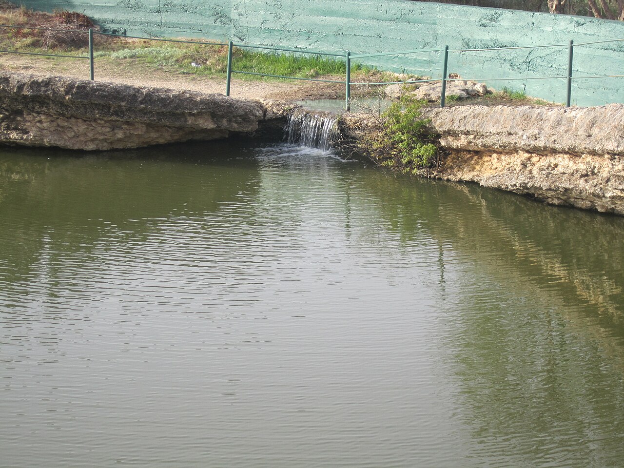 Canon IXY 400F sample photo