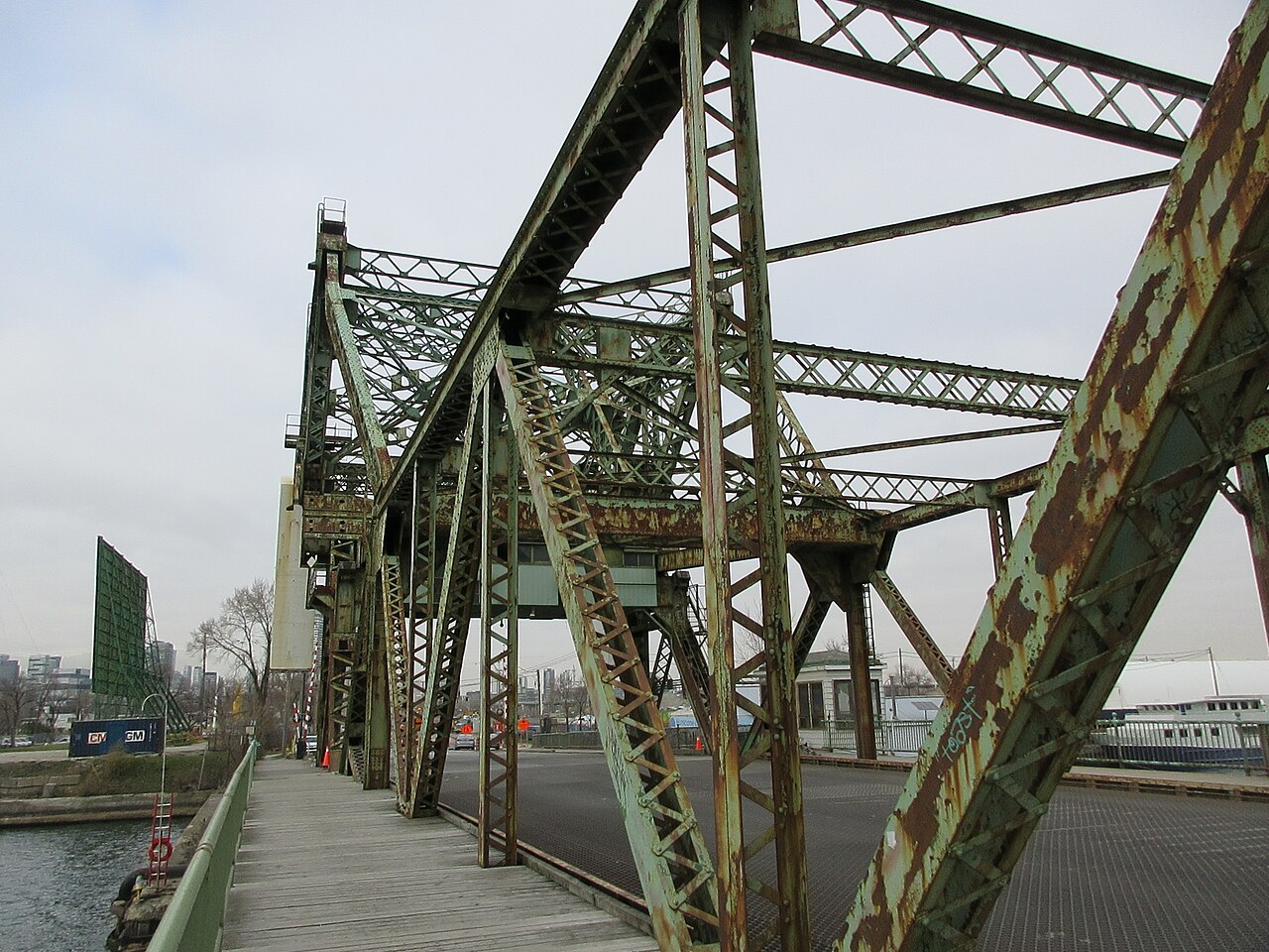 Canon PowerShot ELPH 360 HS sample photo
